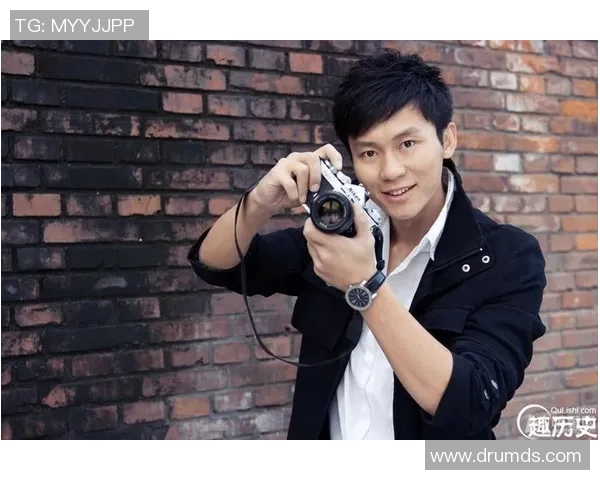 李晨在足球界的明星身份与成就揭秘及其影响力分析