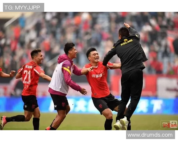 成都羽毛球队意识争议引发热议球员表现与团队精神的深度探讨